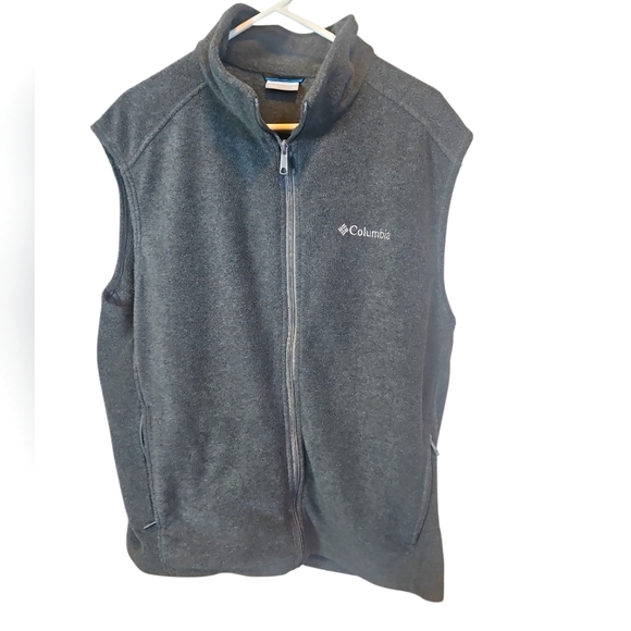 Columbia Other - Men's Columbia Charcoal Sleeveless Fleece Vest Size Large